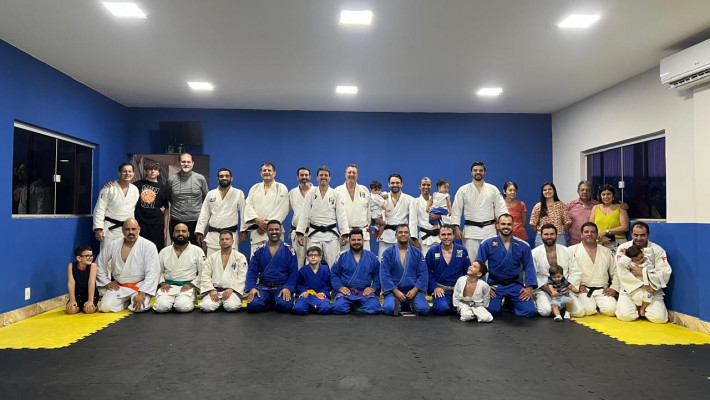 Tarde de aprendizado e tradição marca encontro do judô na AABB Palmas