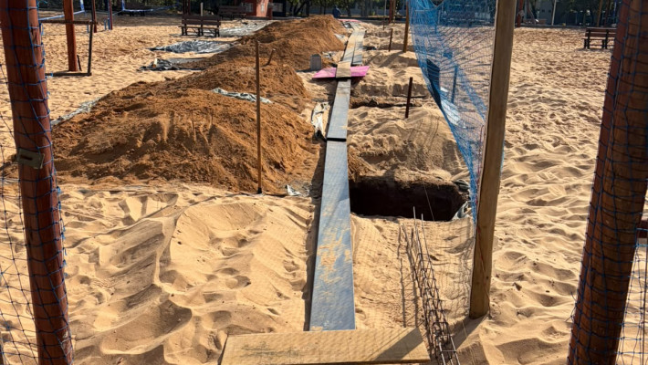 Obras de cobertura de quadras de areia avançam na Arena 2 